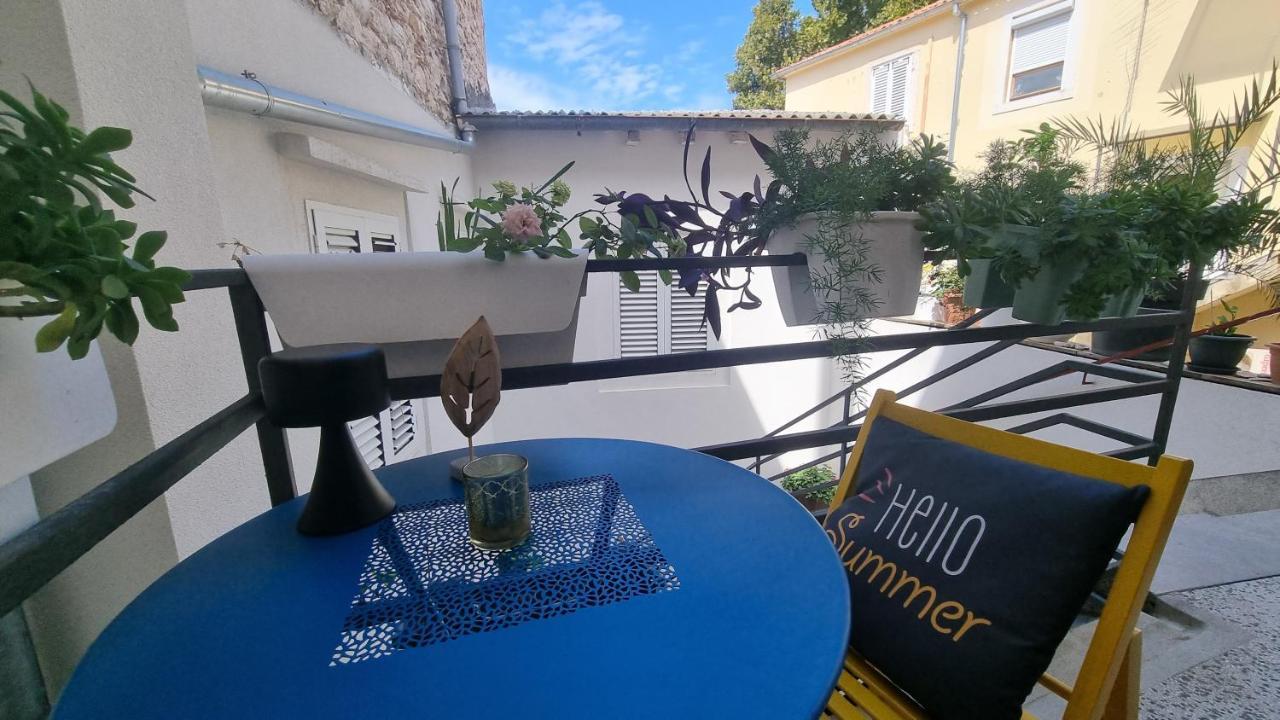 Place 4 U Center * Zadar