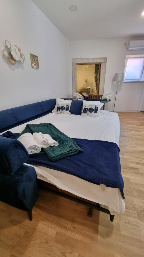 Place 4 U Center Apartment *
